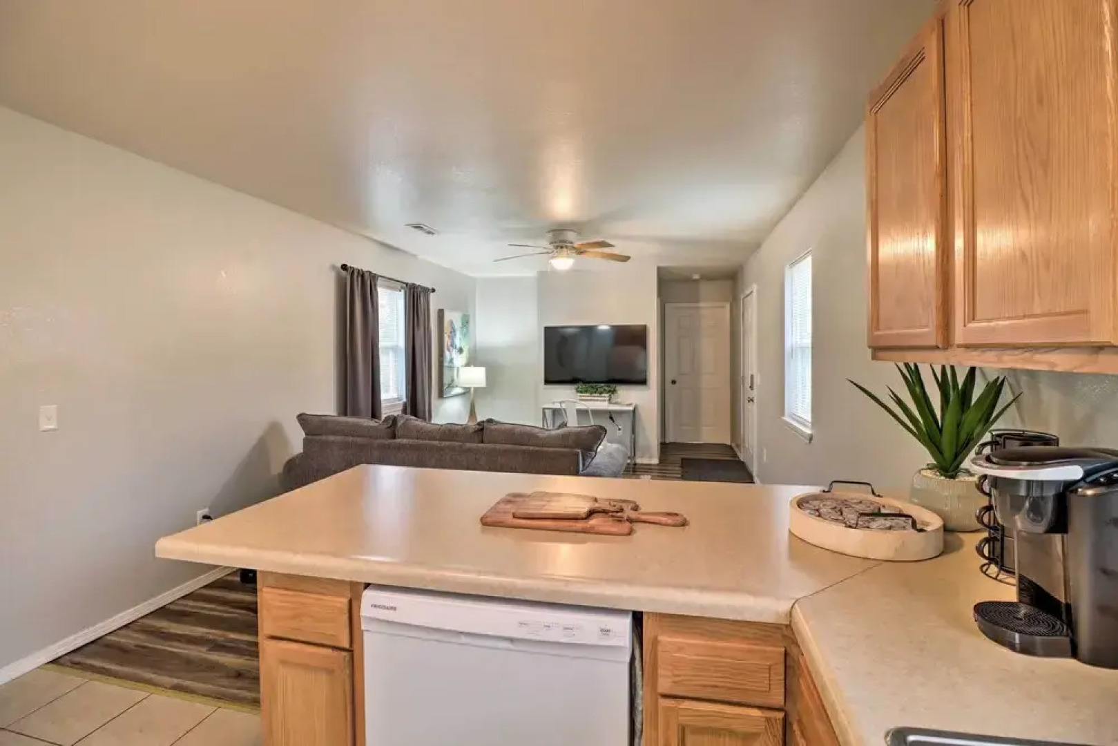 Stylish & Family-friendly West Plains Home!