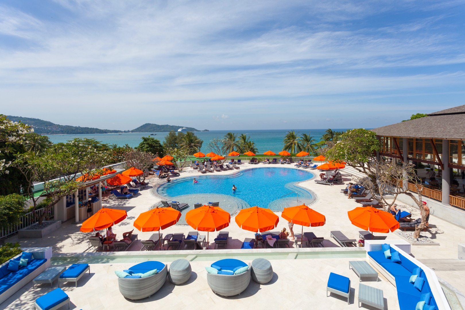 Курортный отель Diamond Cliff Resort & Spa, Patong Beach