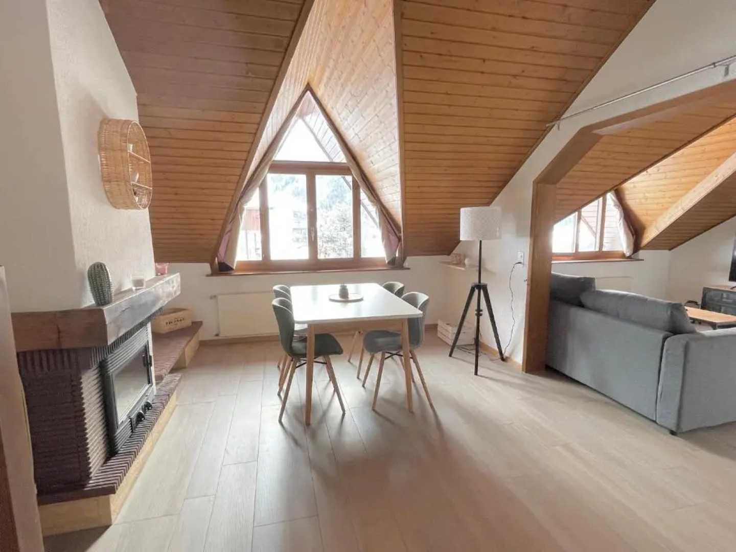 Cosy appartement lumineux et spacieux à Charmey