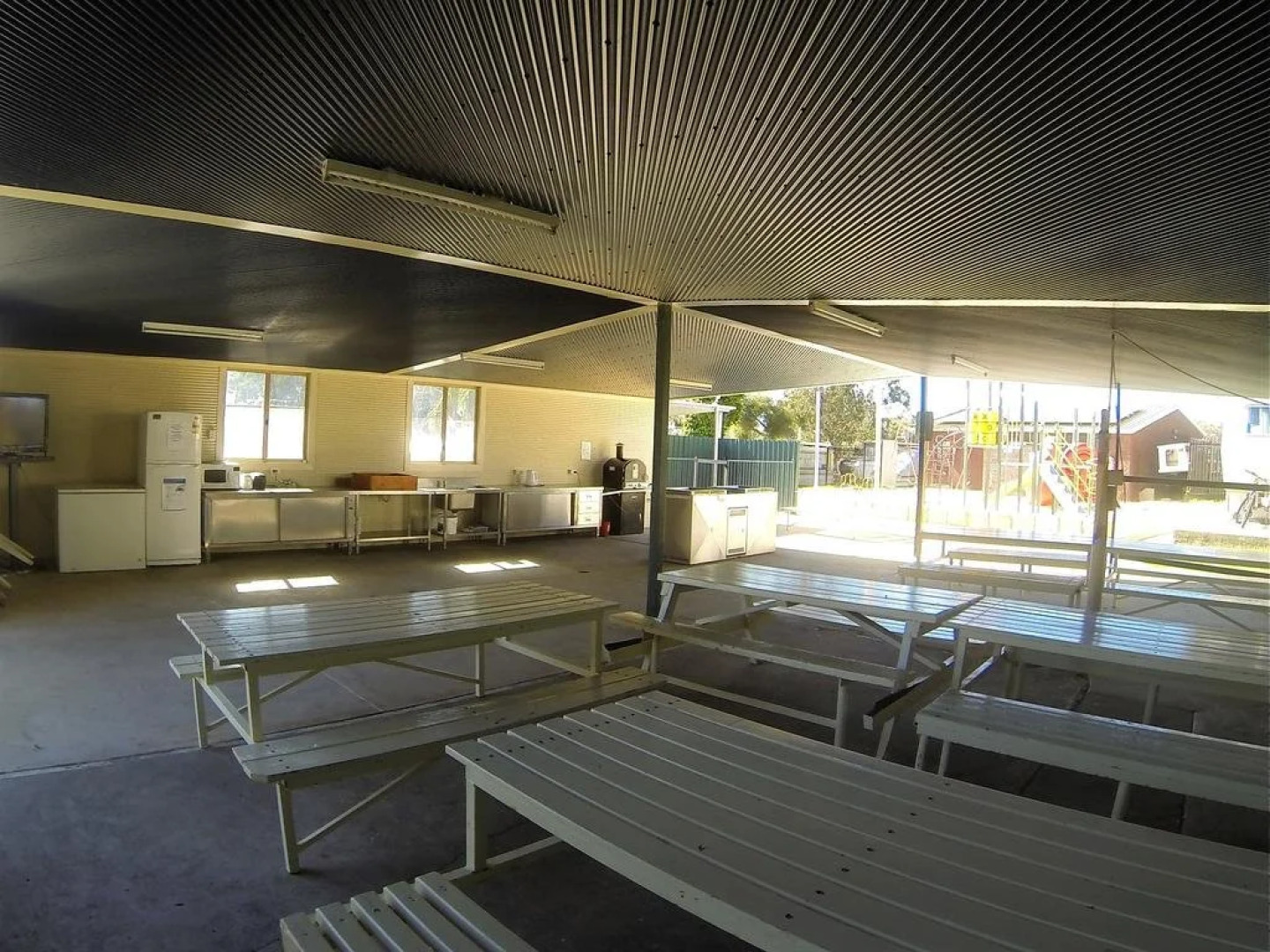 Twin Waters Caravan Park - Dawesville