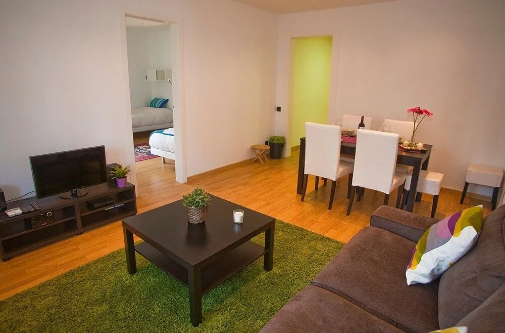 Central Apartment with Terrace