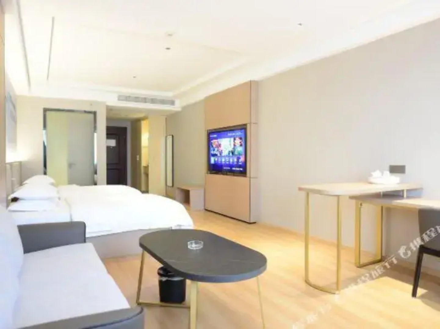 Weierhong City Hotel (Fu'an Wanli Plaza)