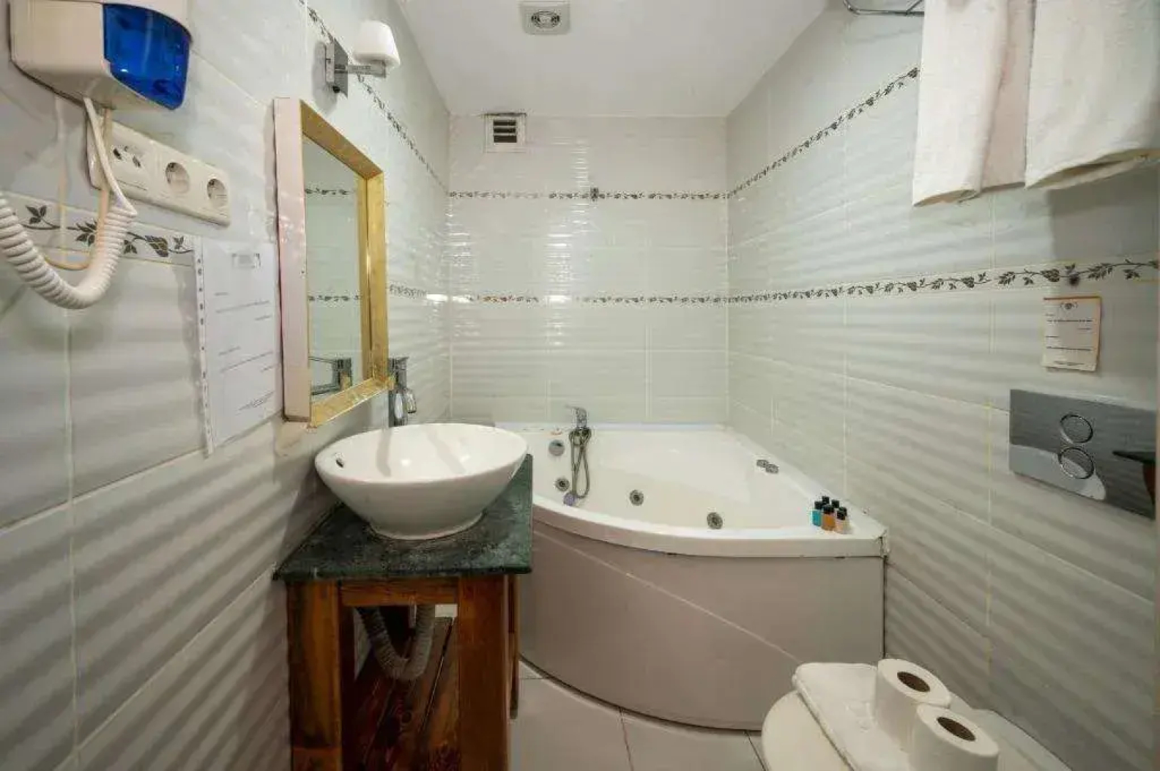 Villa Paradiso & Spa Hotel