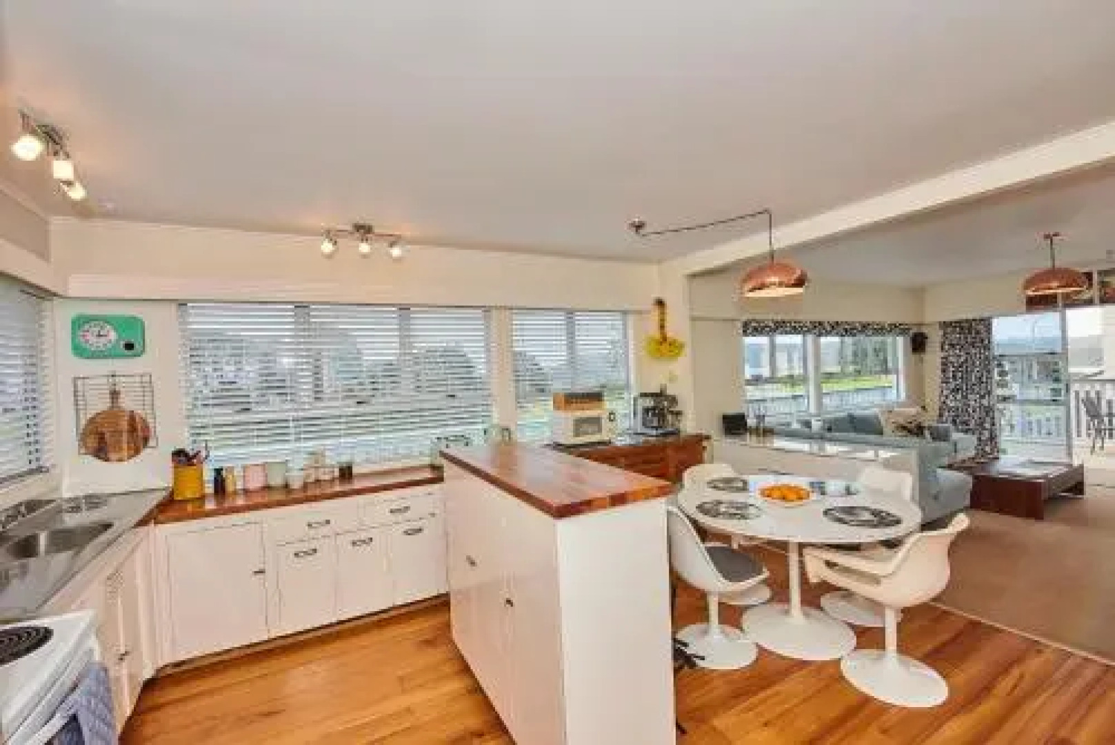 Longitude Apartments