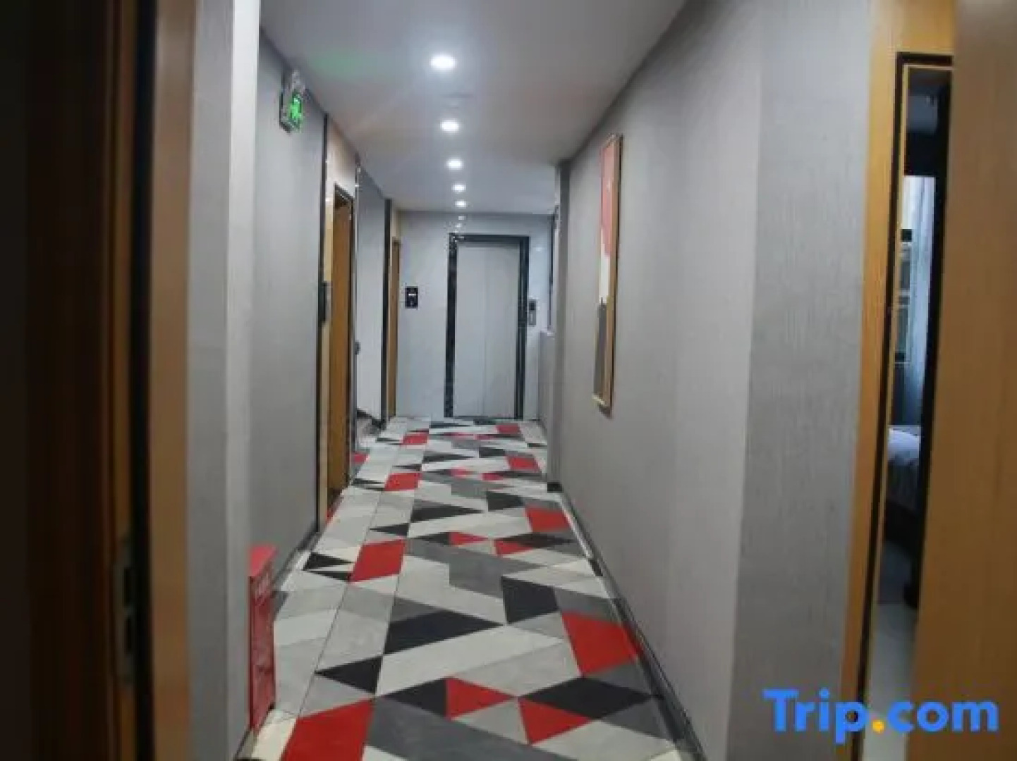 Shankee Hotel (Quannan County People's Government)