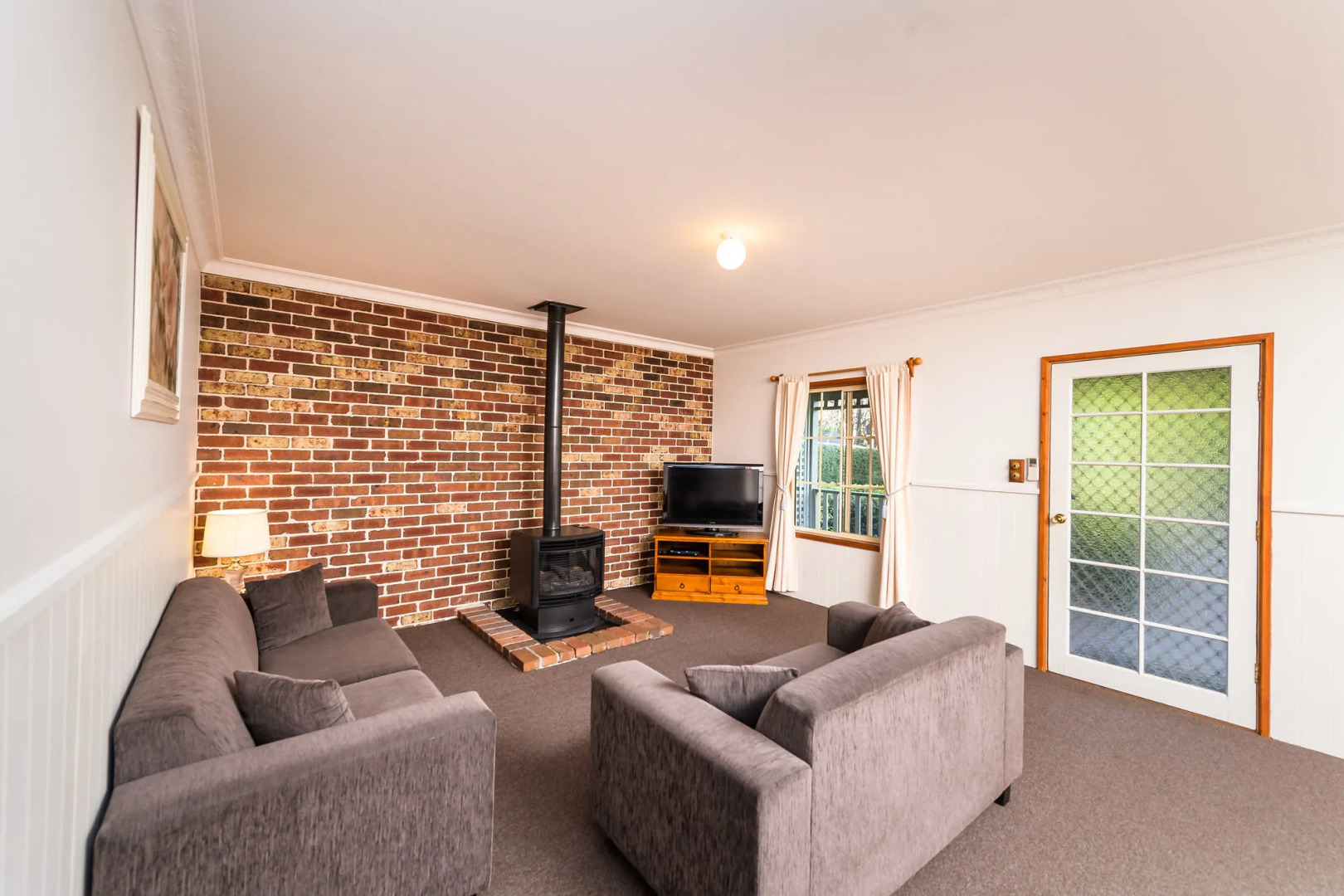 Federation Gardens and Possums Hideaway