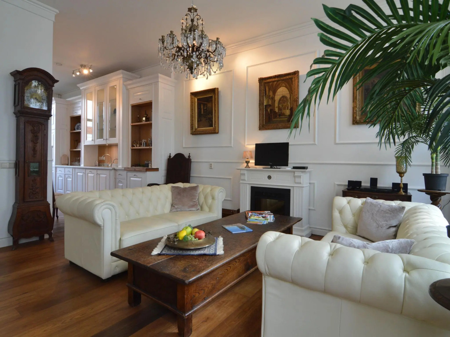 Beautifully Restored House For Up To 8 Personen.