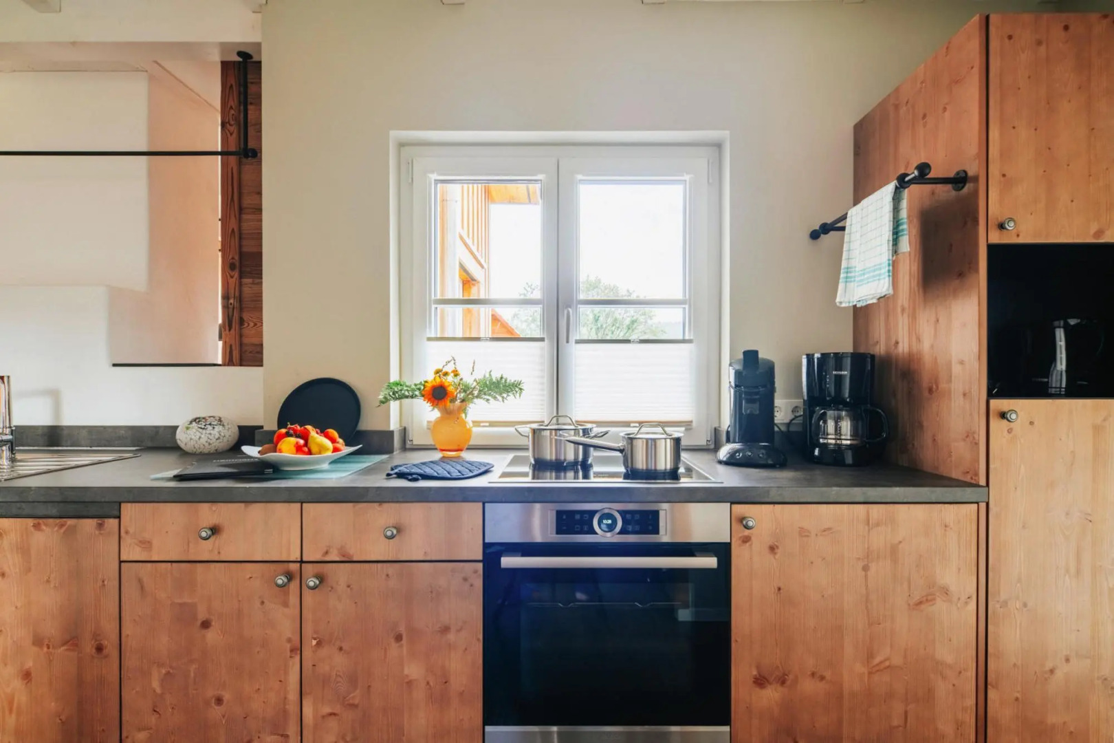 Cottages, Turf House