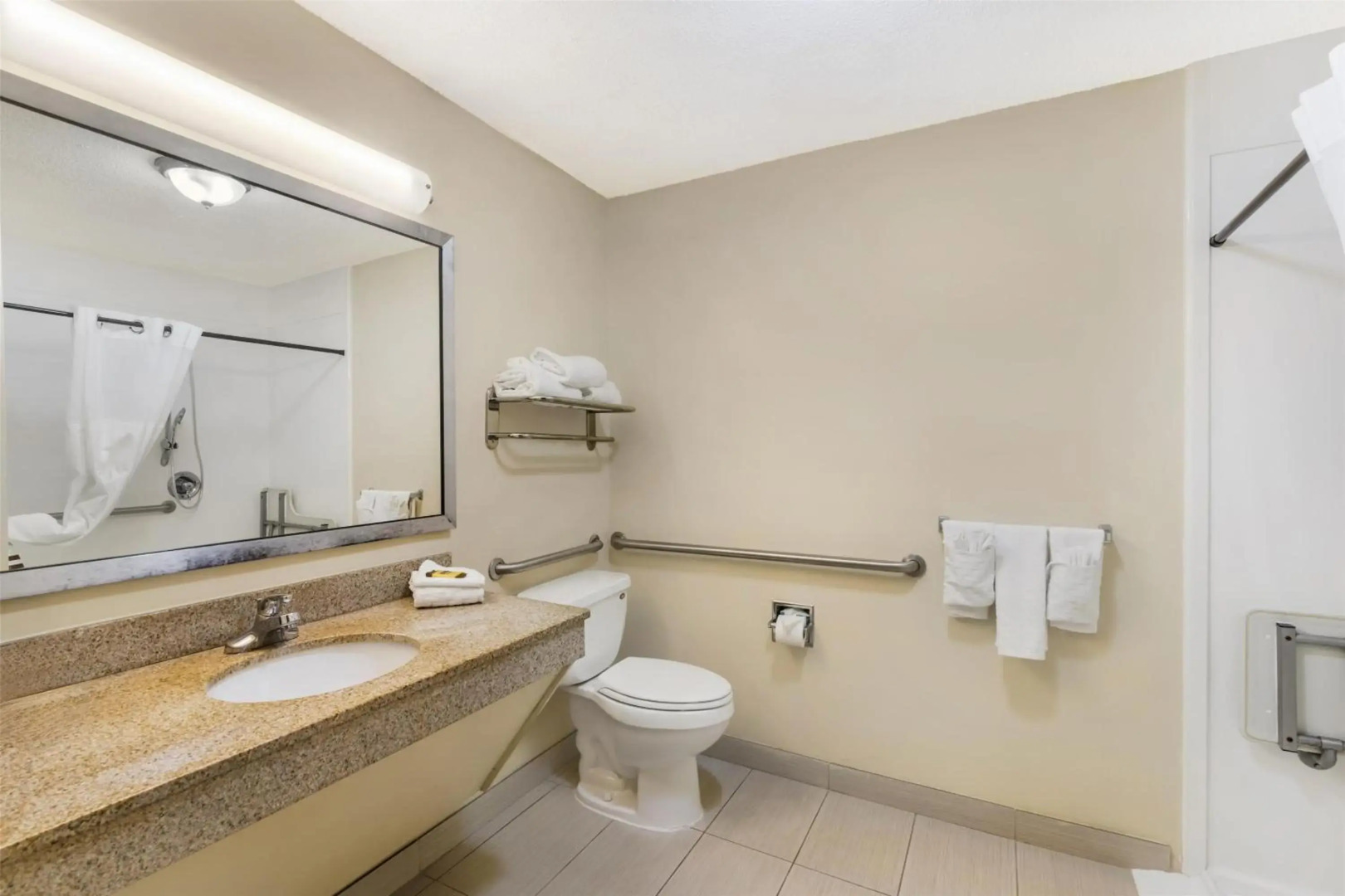 Best Western Plus Richmond Hill Inn