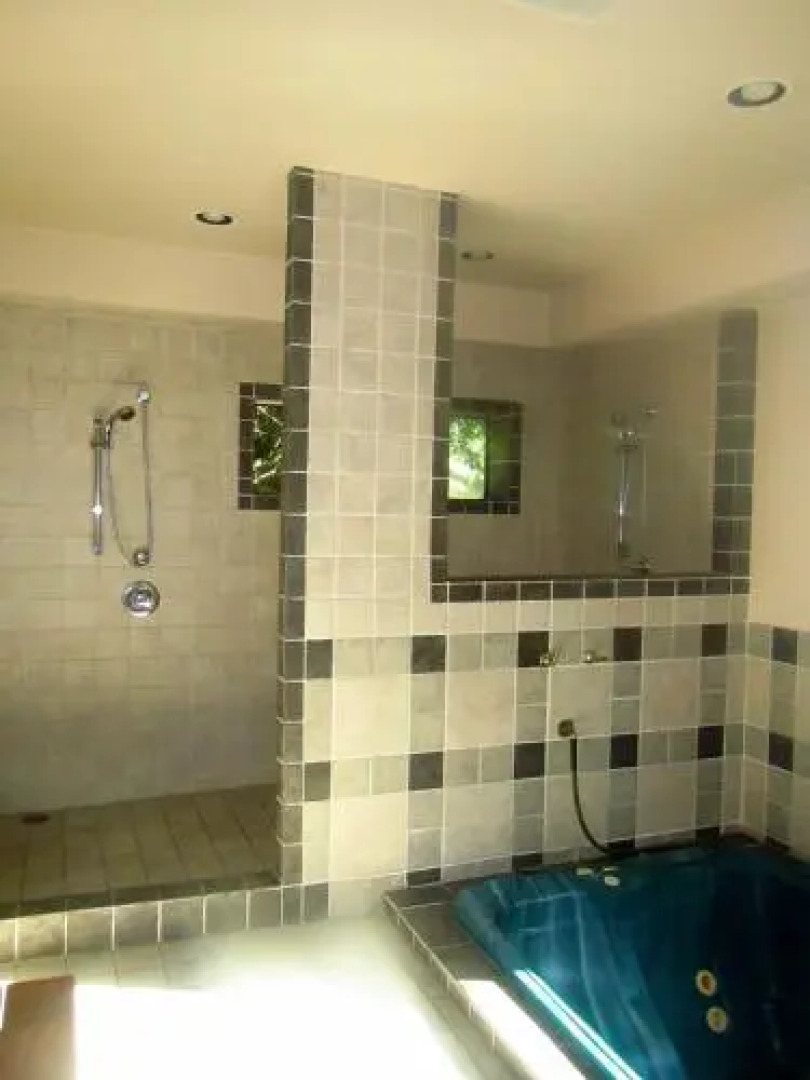 Alpine Lodge Whistler