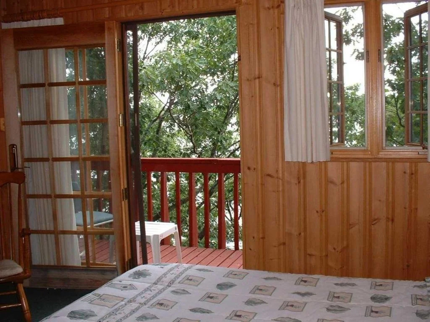 Tree Tops Bed & Breakfast