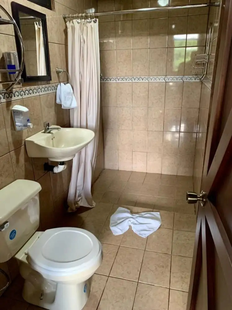 Epic Adventure Lodge