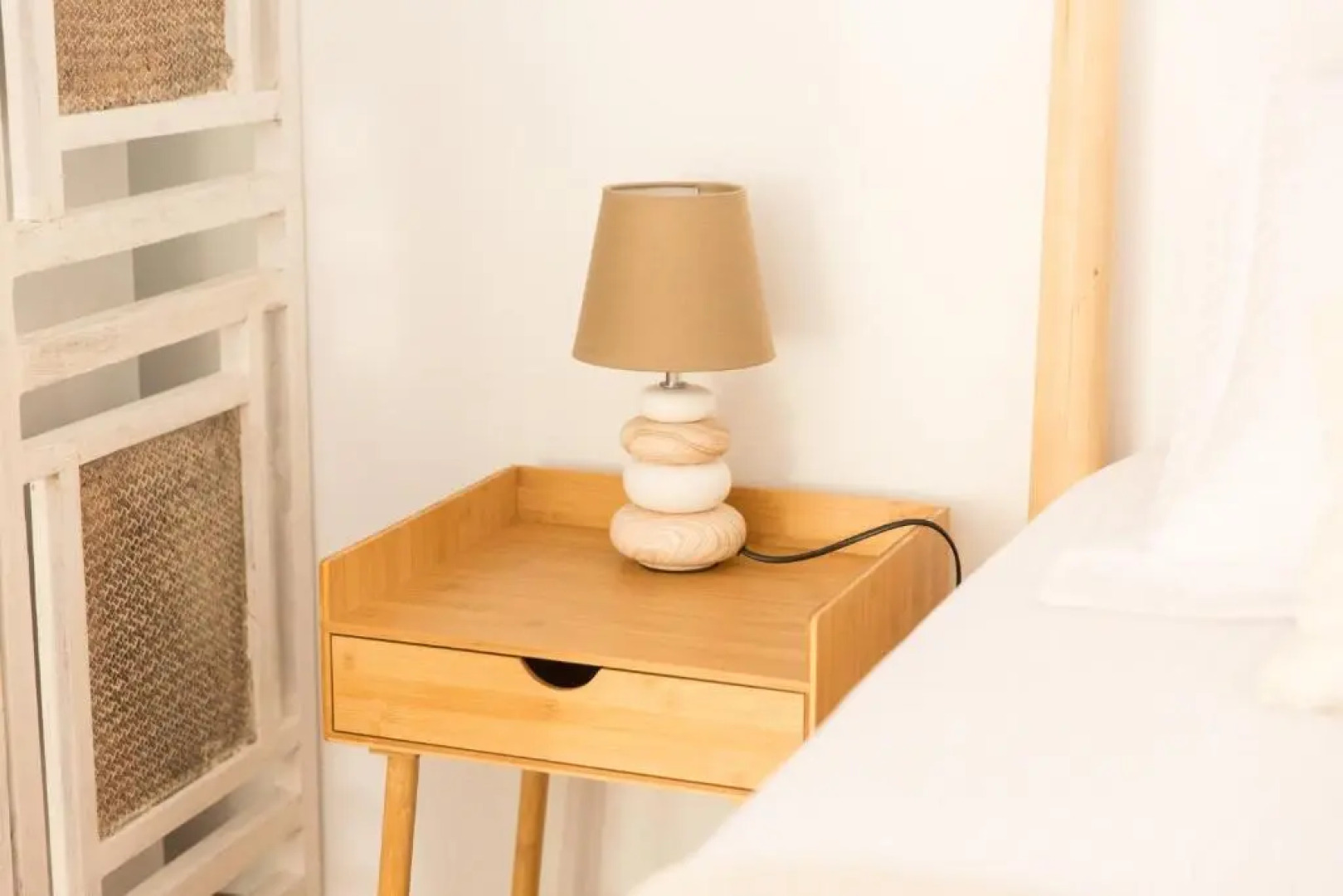 AZALEA - Modern studio with sea view