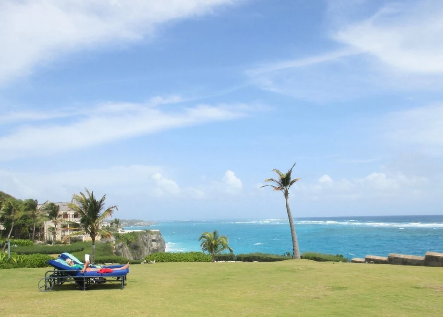 1 Bedroom Ocean View Apartment The Crane, Barbados