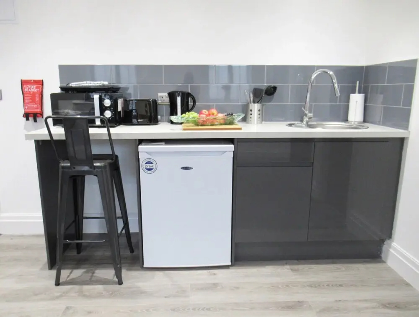 White House Aparthotel