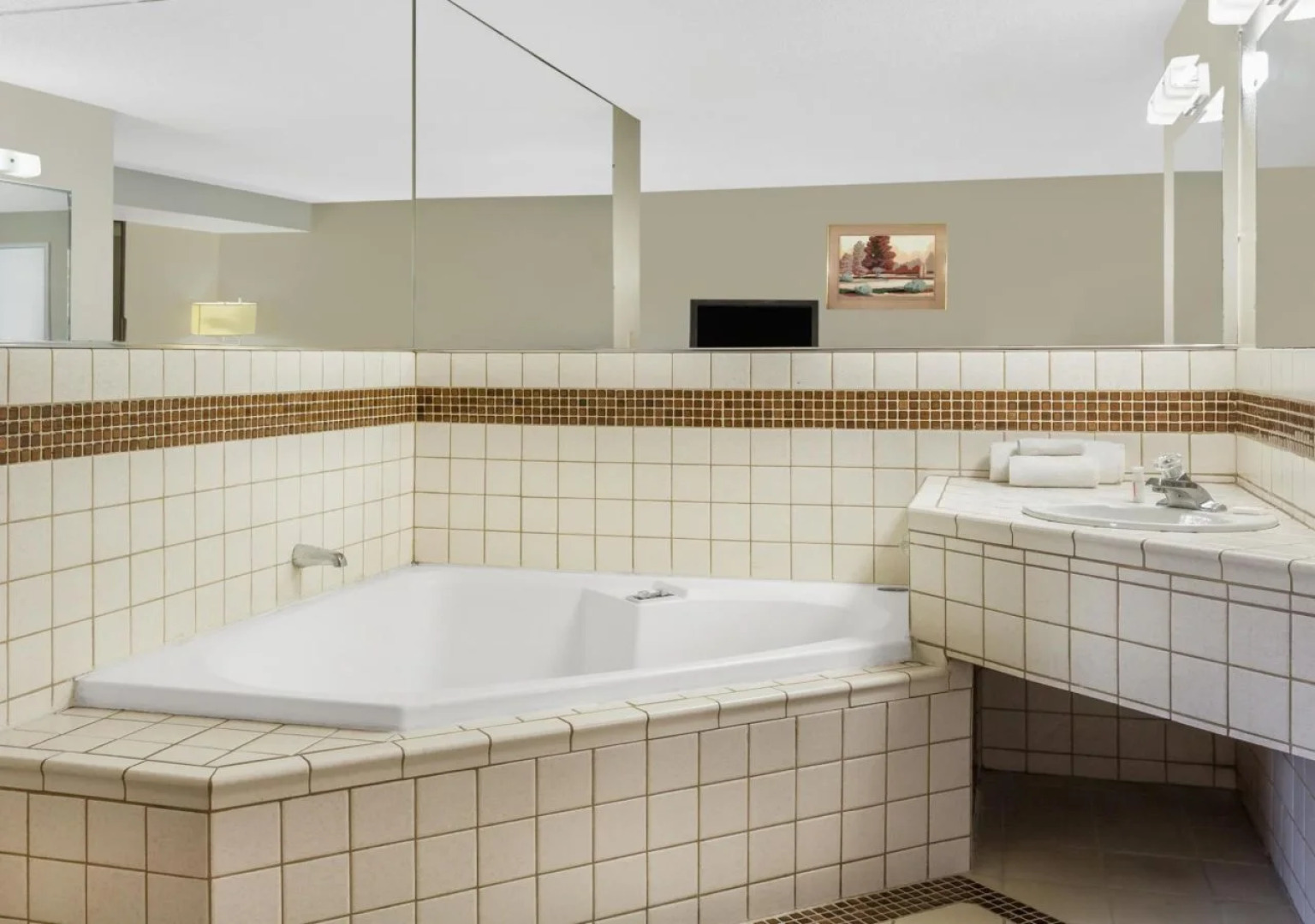 Travelodge by Wyndham Reno Downtown