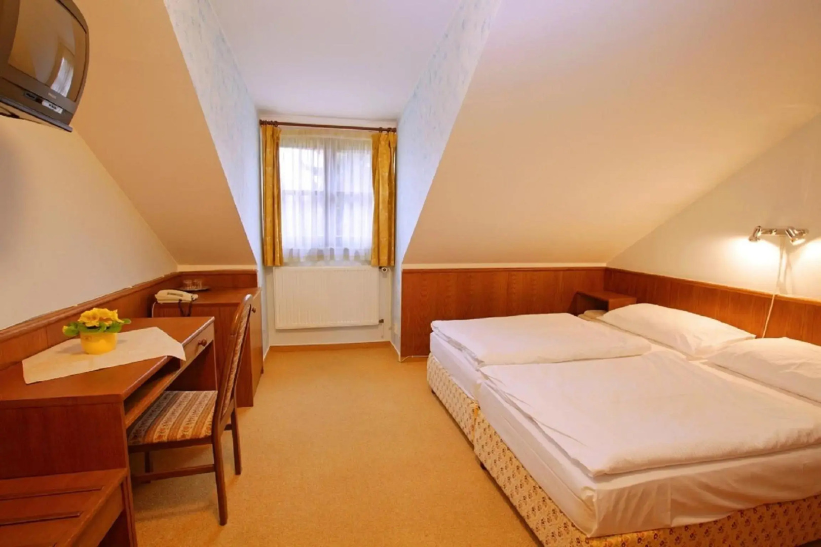 Congress And Educational Centre Floret