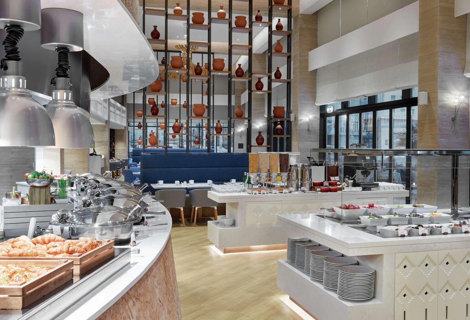 Отель Hilton Garden Inn Muscat Al Khuwair