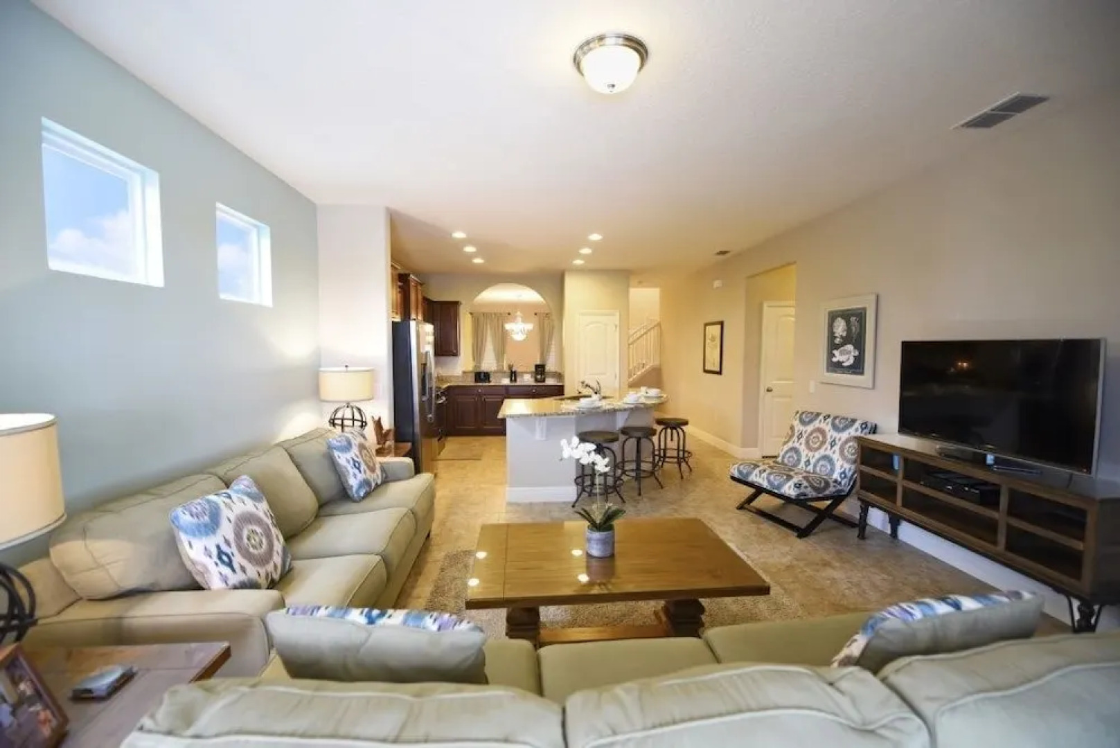 5336 Oakbourne Avenue,