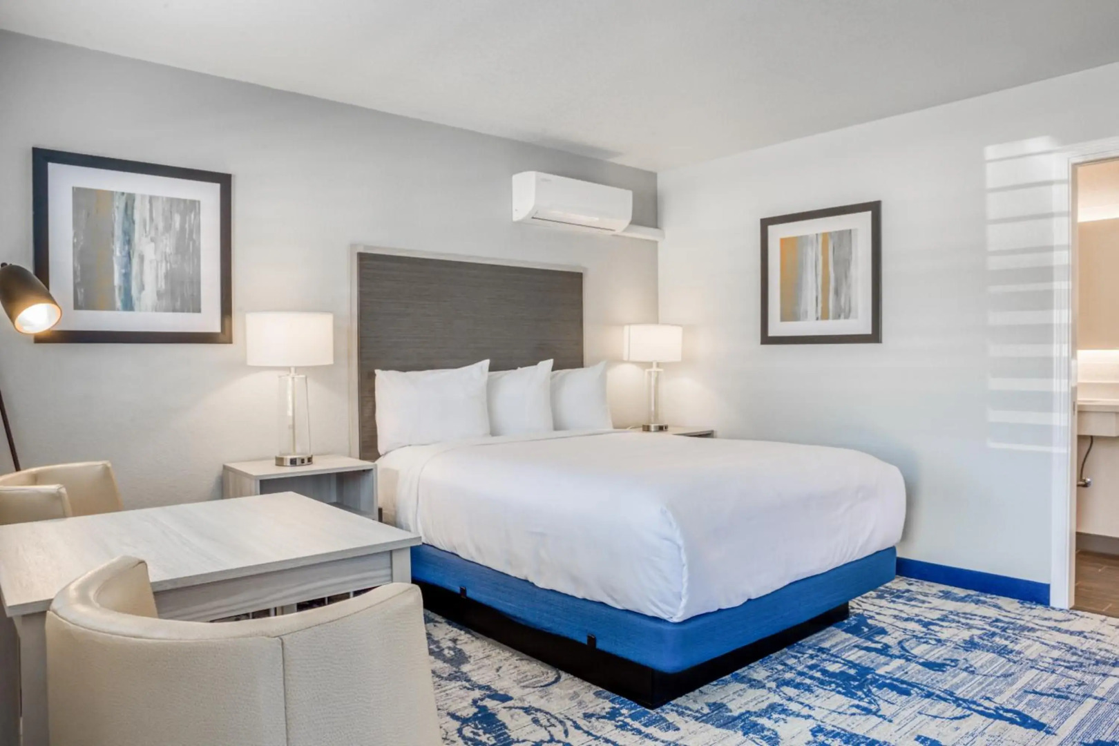 Creekside Inn Downtown - Cambria