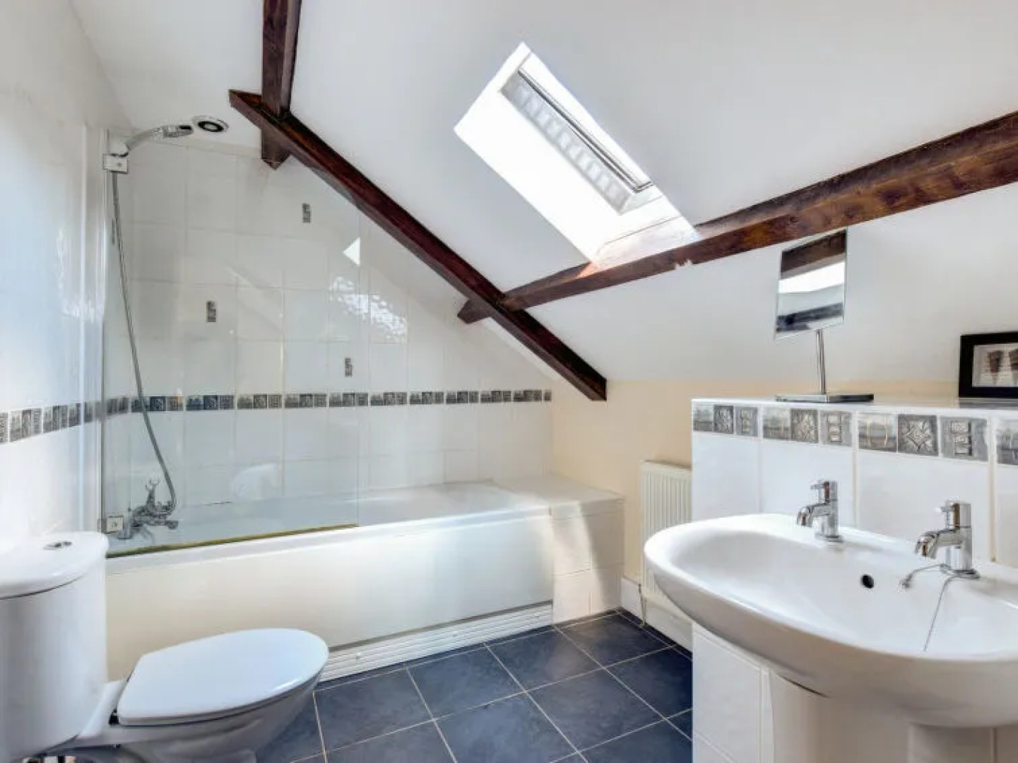 Holiday Home Y Barcud Coch