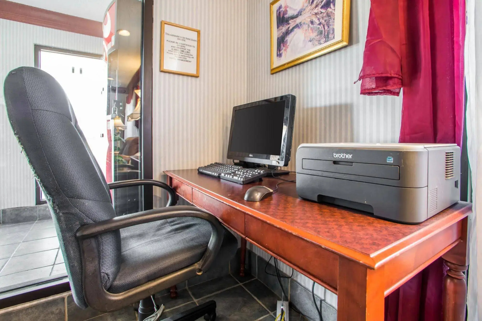 HomeTowne Studios By Red Roof Egg Harbor–Atlantic City Airport