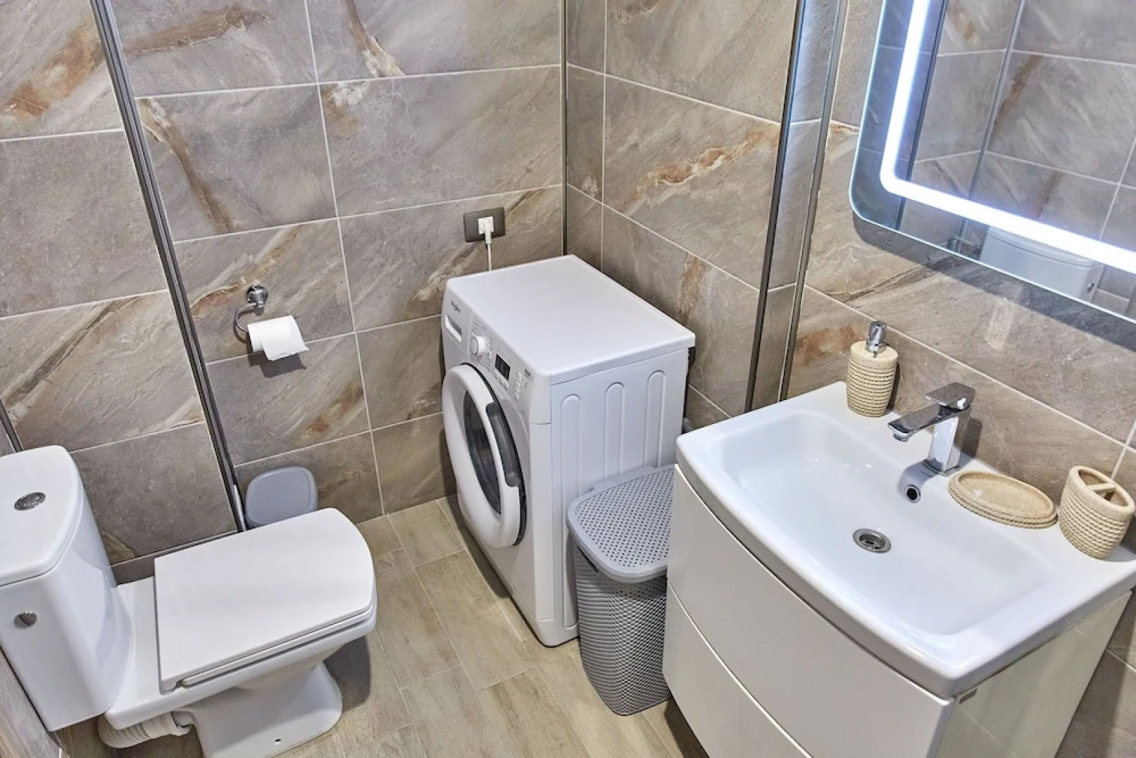 Apartamente Indigo Alezzi