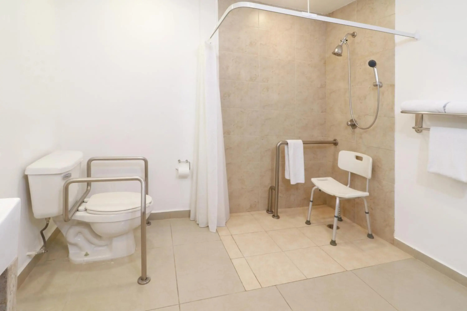 Courtyard by Marriott Guadalajara Andares
