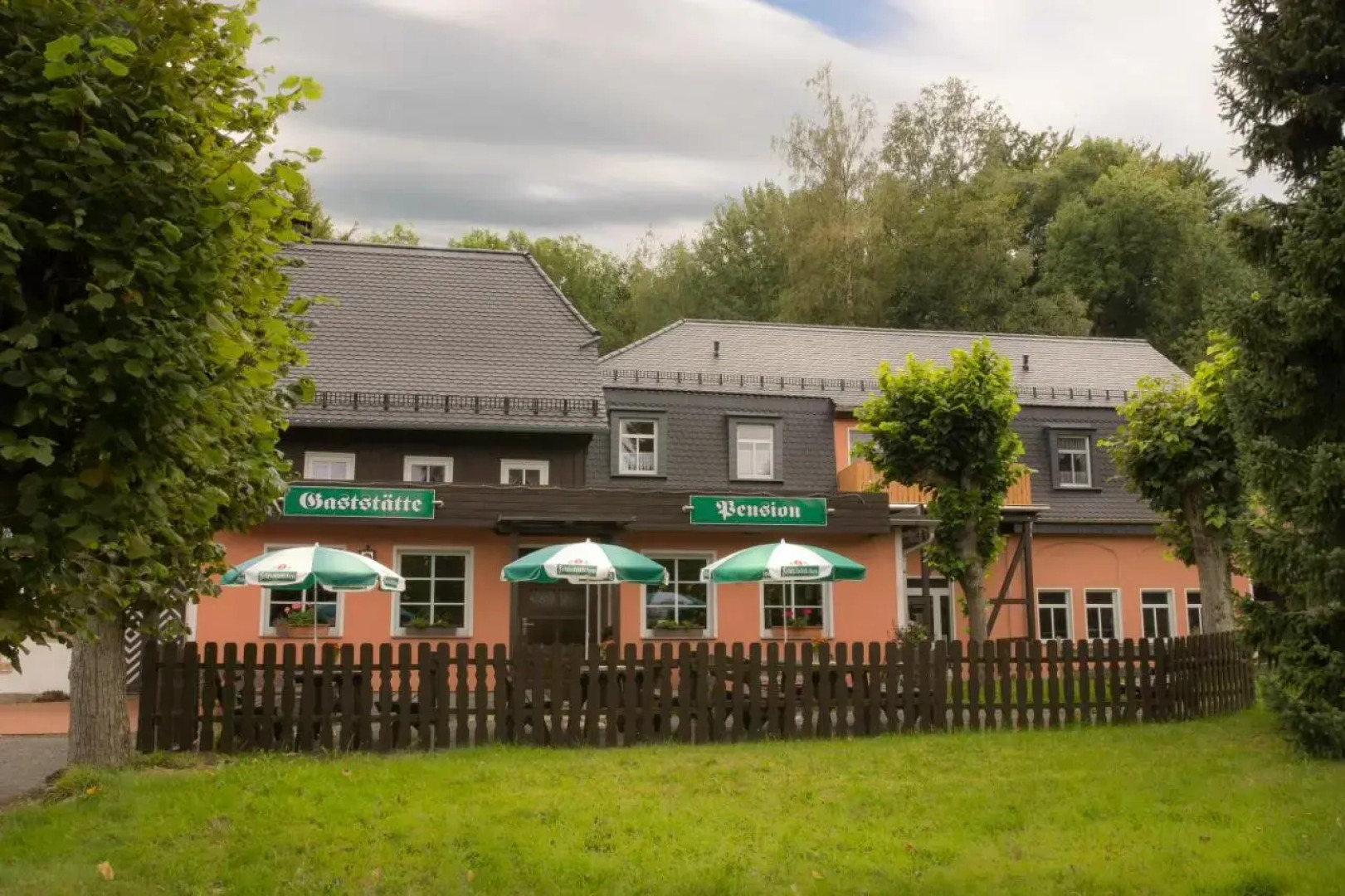 Restaurant & Pension Forsthaus Hain