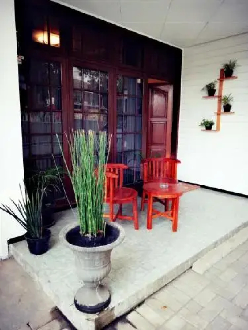 Asri Homestay Syariah by RedDoorz