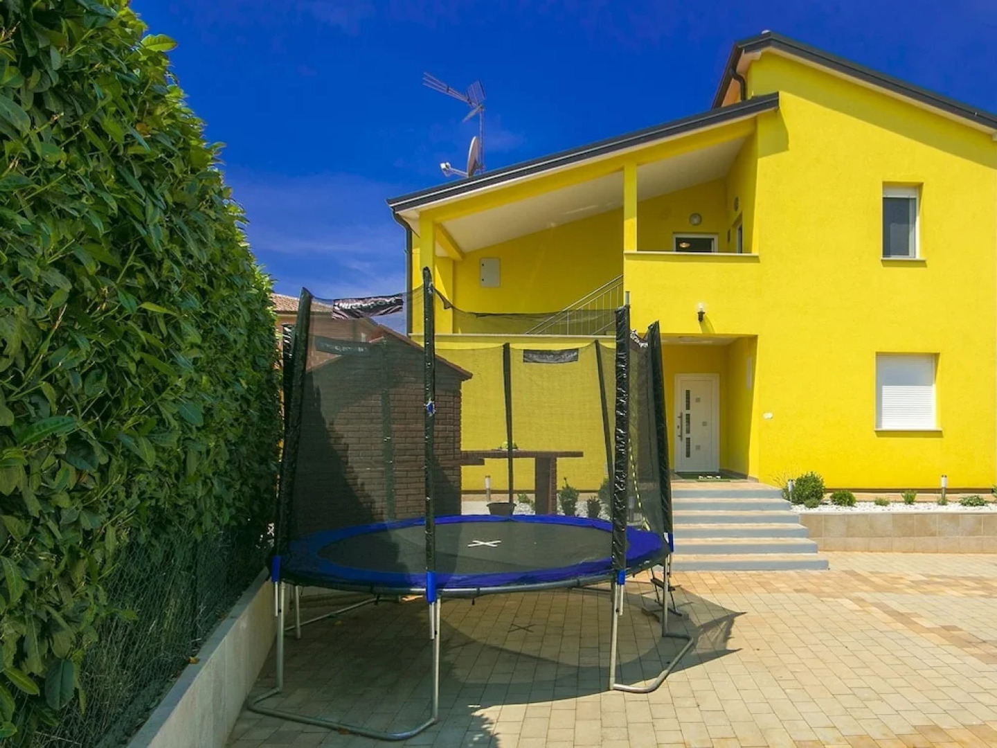 Lovely Apartment in Kaštel With Swimming Pool