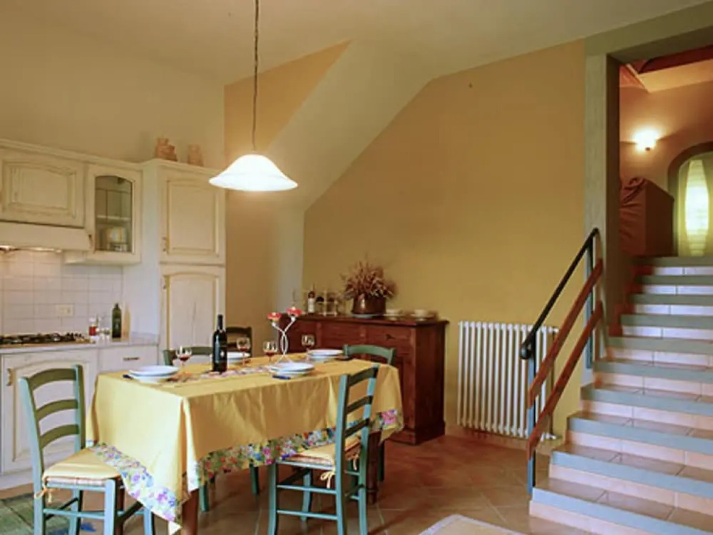 Sun-kissed Apartment in Castelfiorentino With Swimming Pool