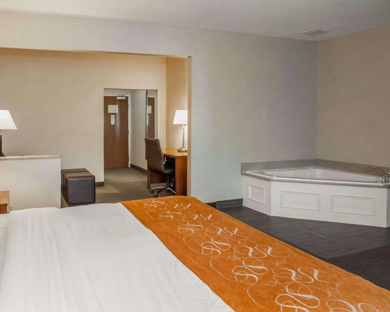 Spark by Hilton Indianapolis Northeast Fishers