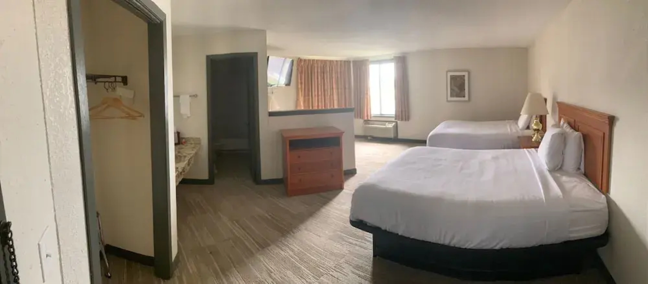 University Inn & Suites Stevens Point