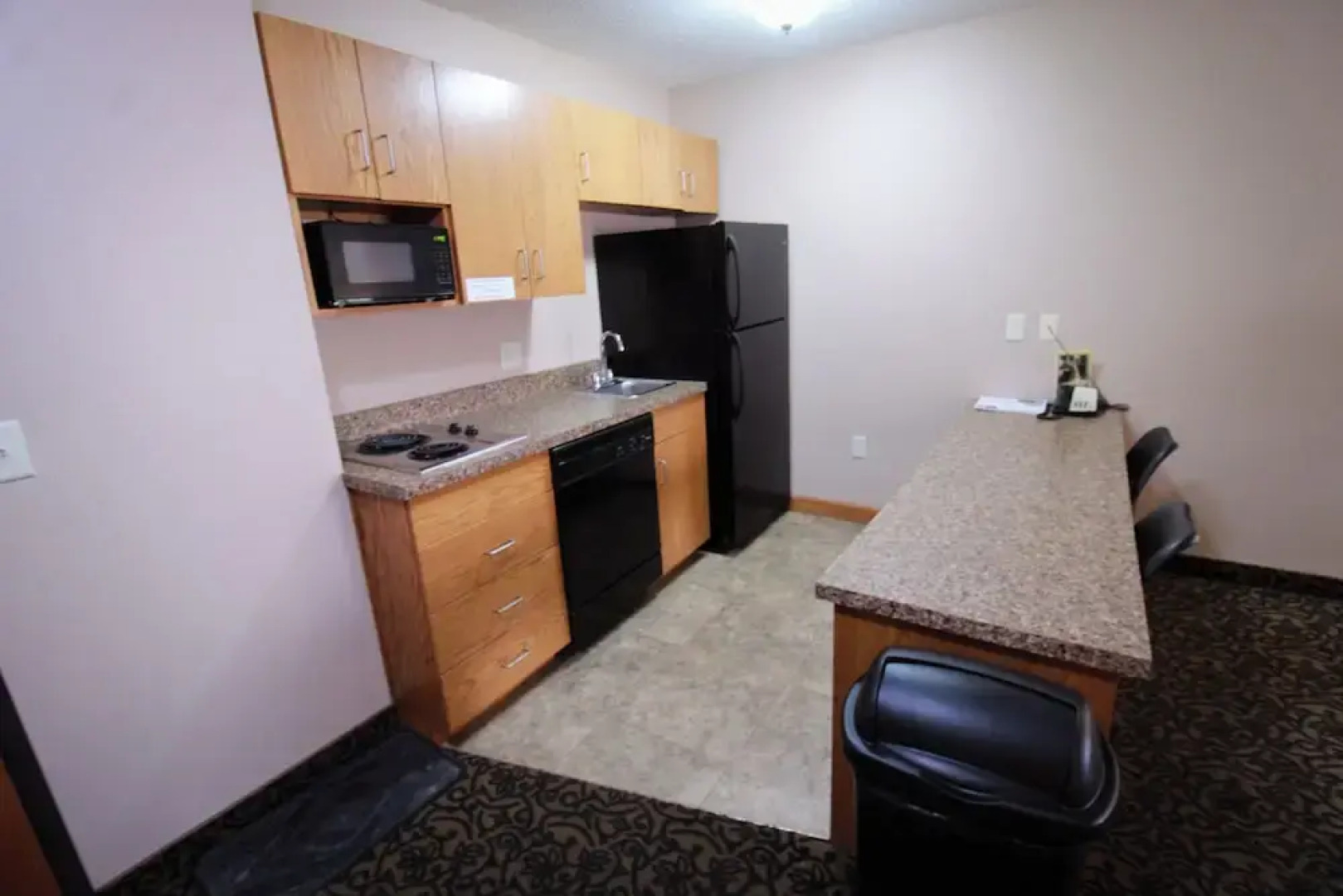 Canby Inn And Suites