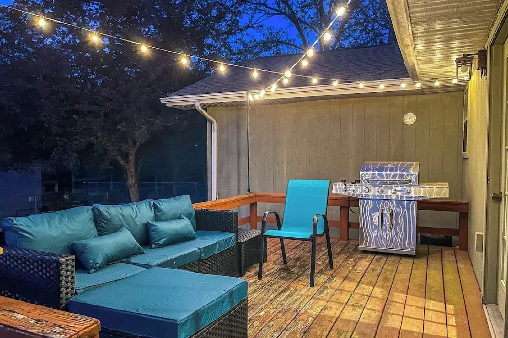 < 1 Mi to Bull Shoals Lake: 'the Blue Quill'