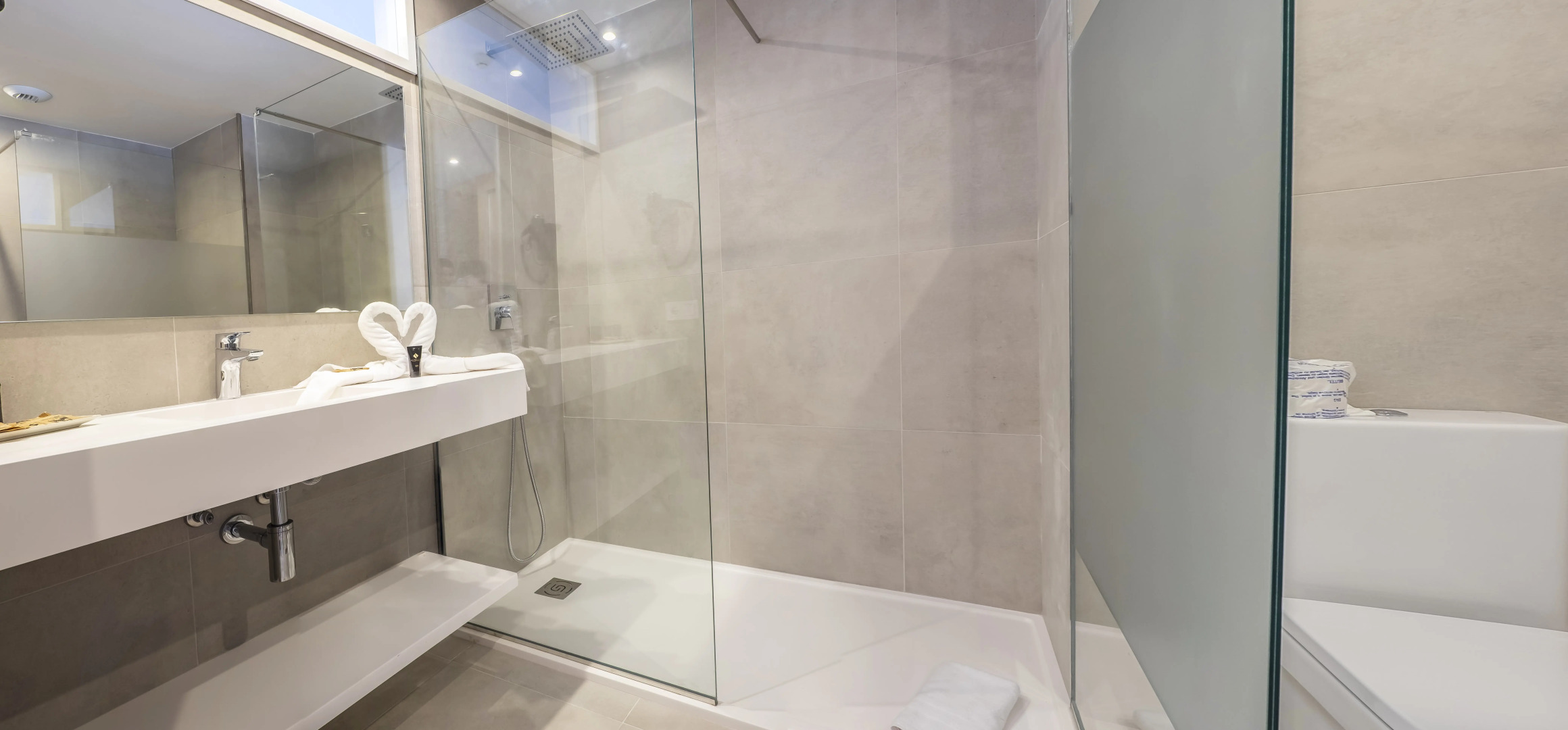 Petit Sagitario ( Only Adults )