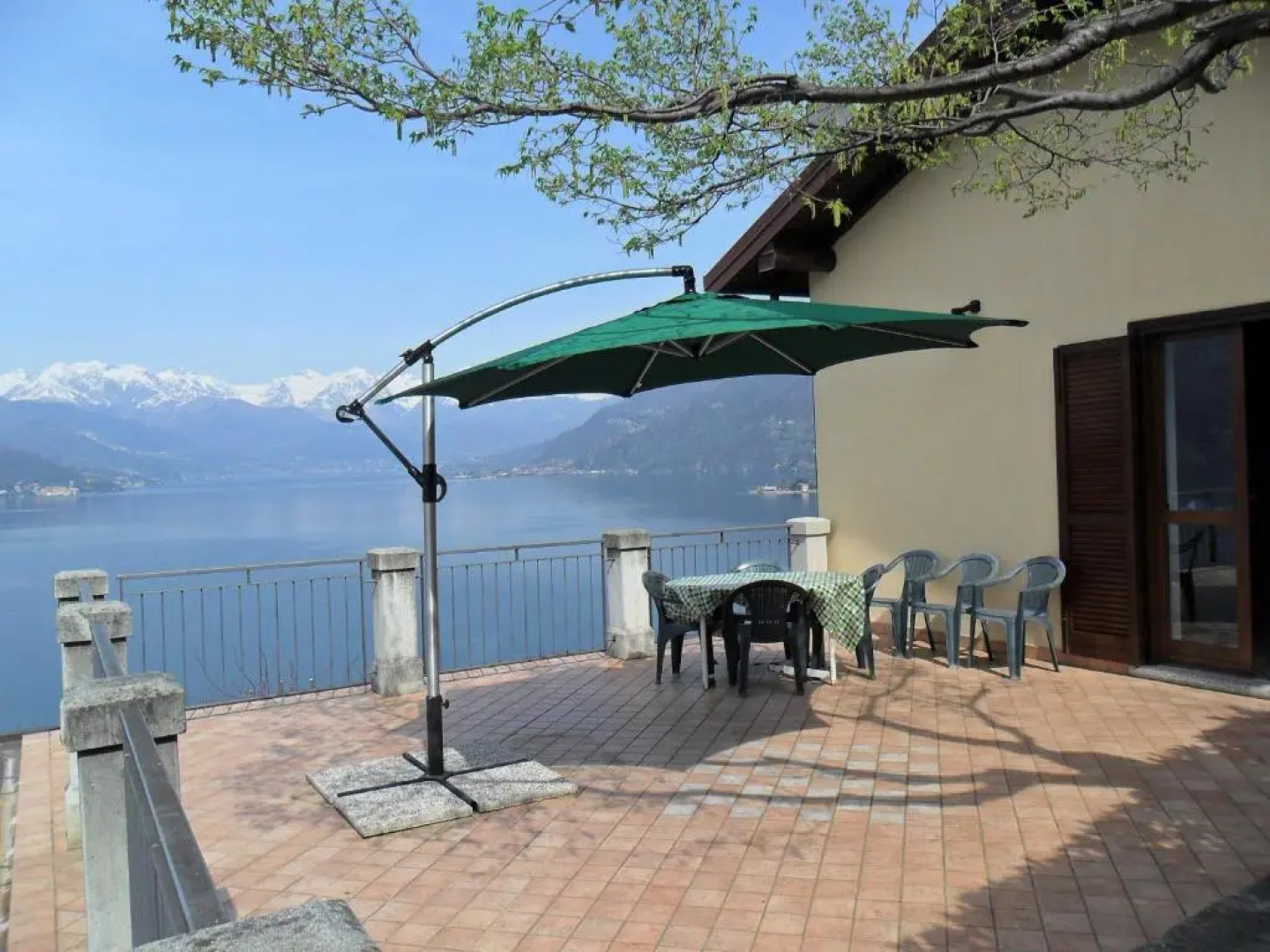 Exclusive Villa Crotto Lake View