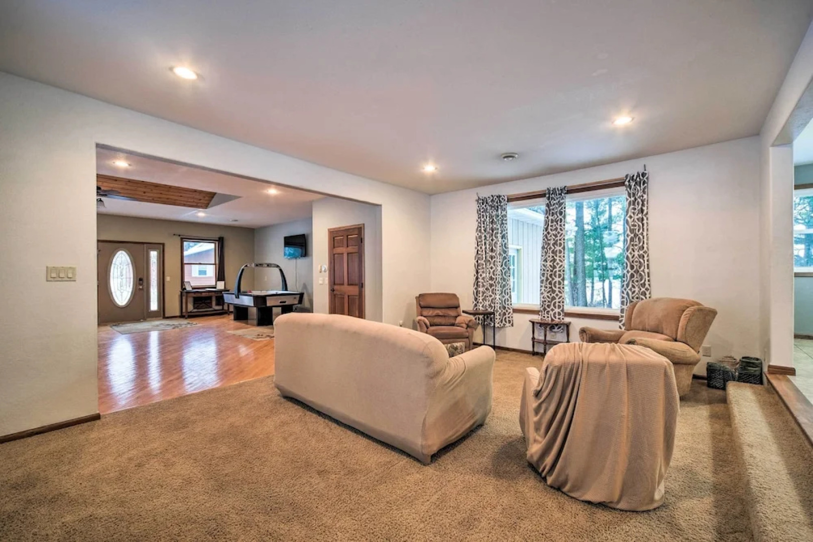 Lakefront Chetek Haven: Dock, Screened Gazebo