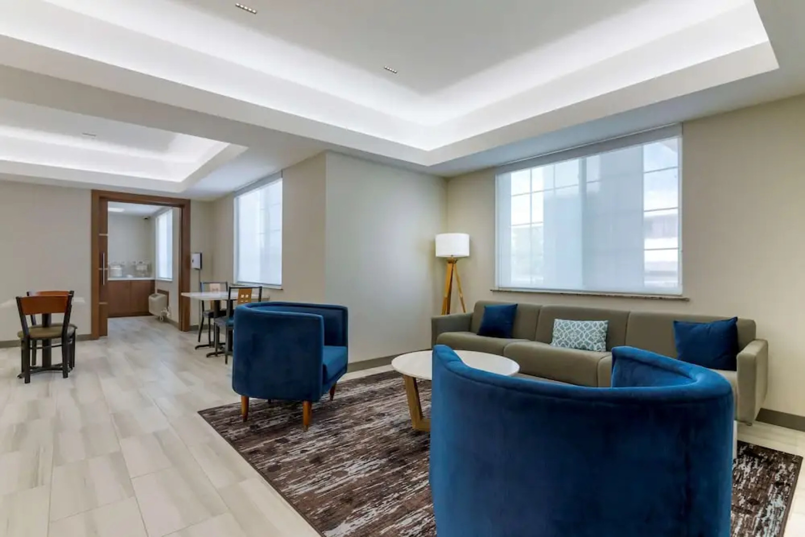 Comfort Inn & Suites