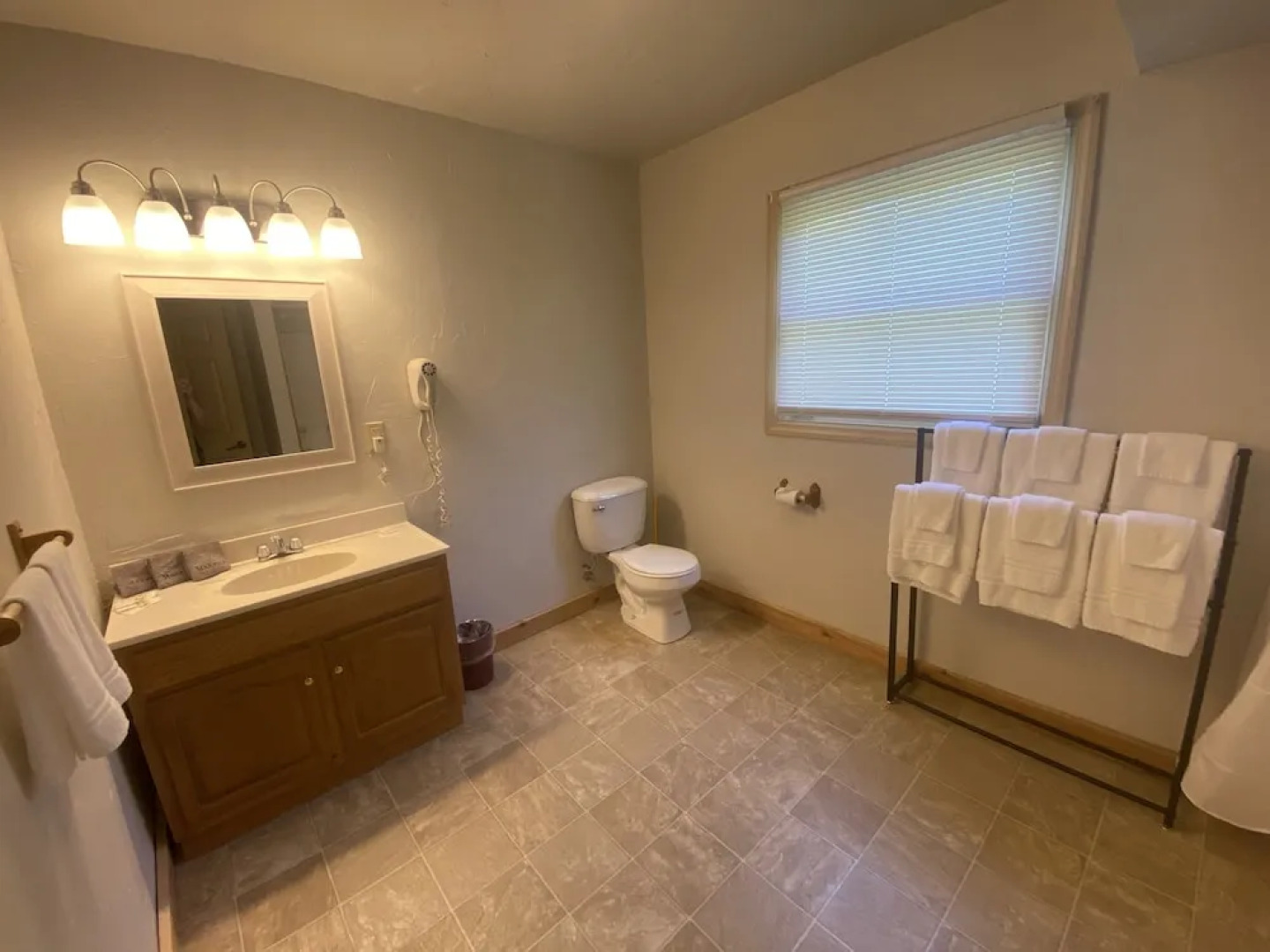 Foggy Mountain Lodge