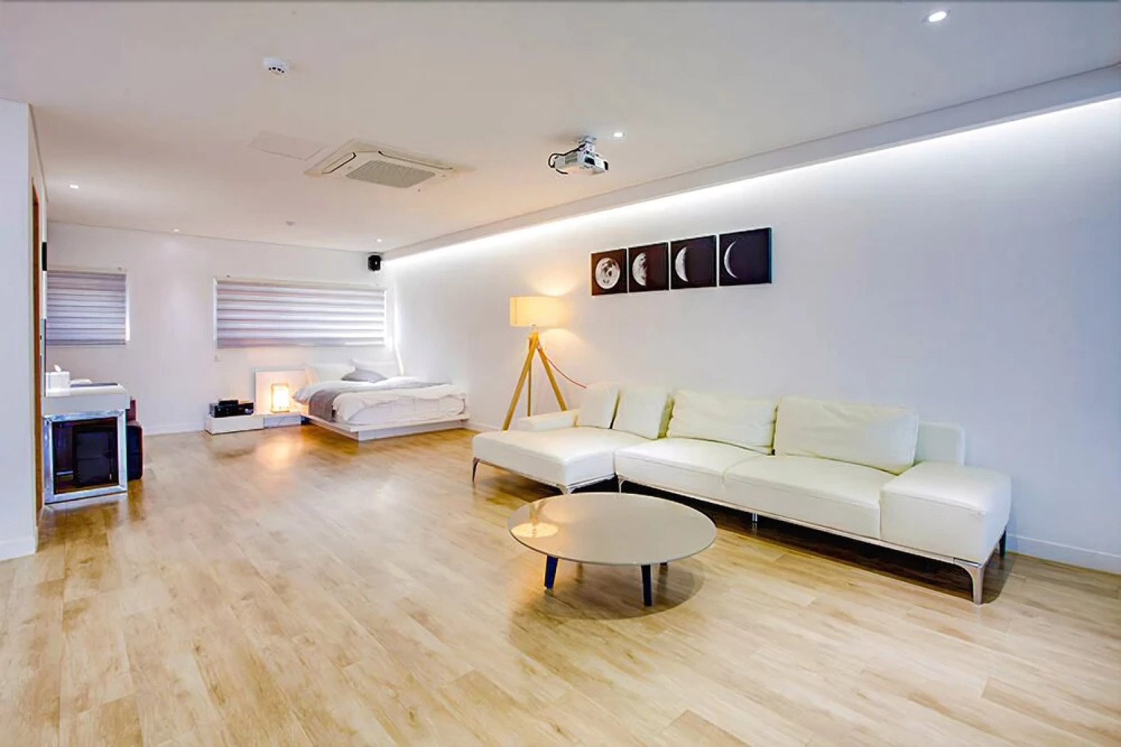 Yeongdeok B Side Pool Villa