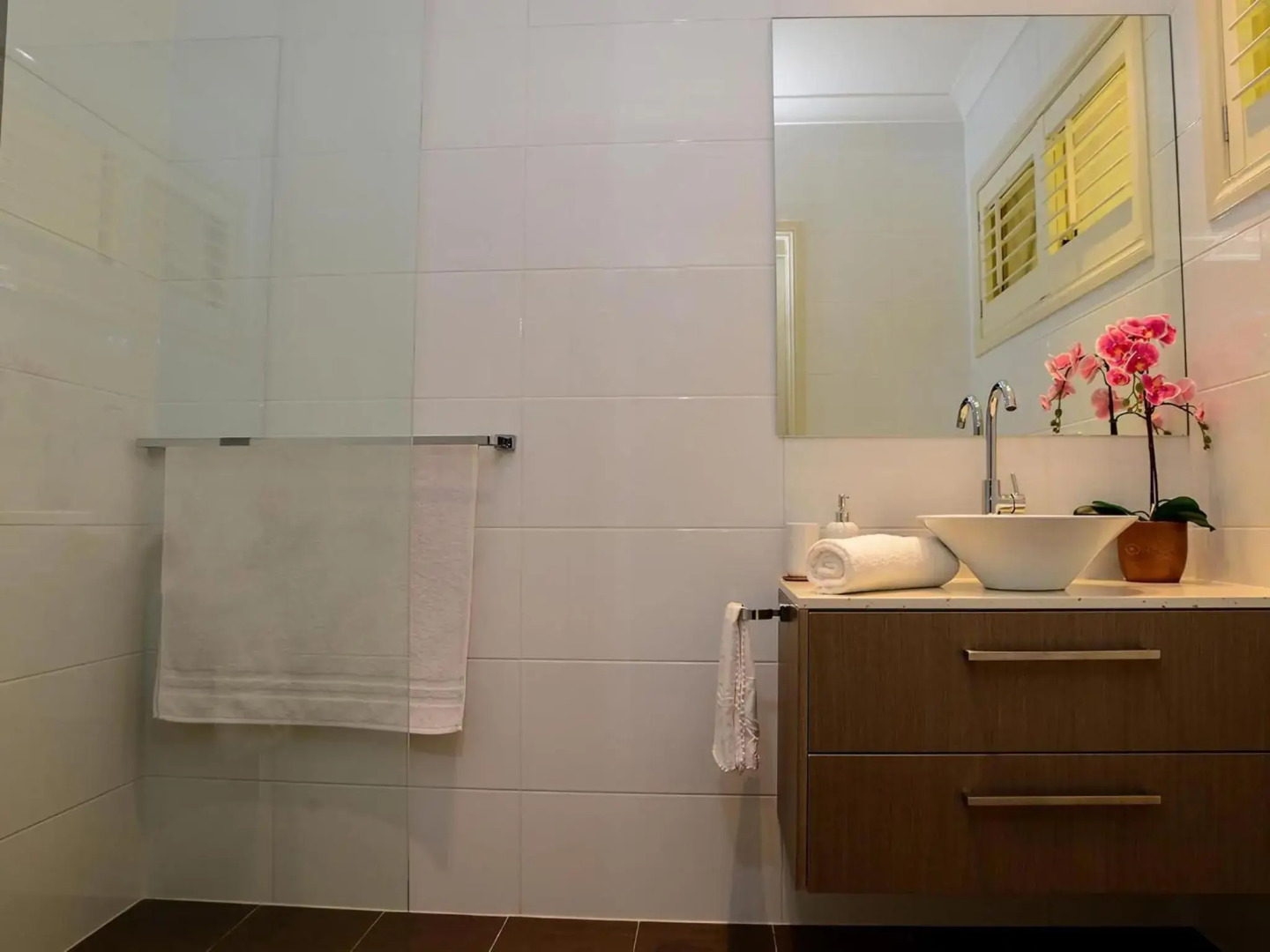 Magnificent Lakeview House - Long Jetty