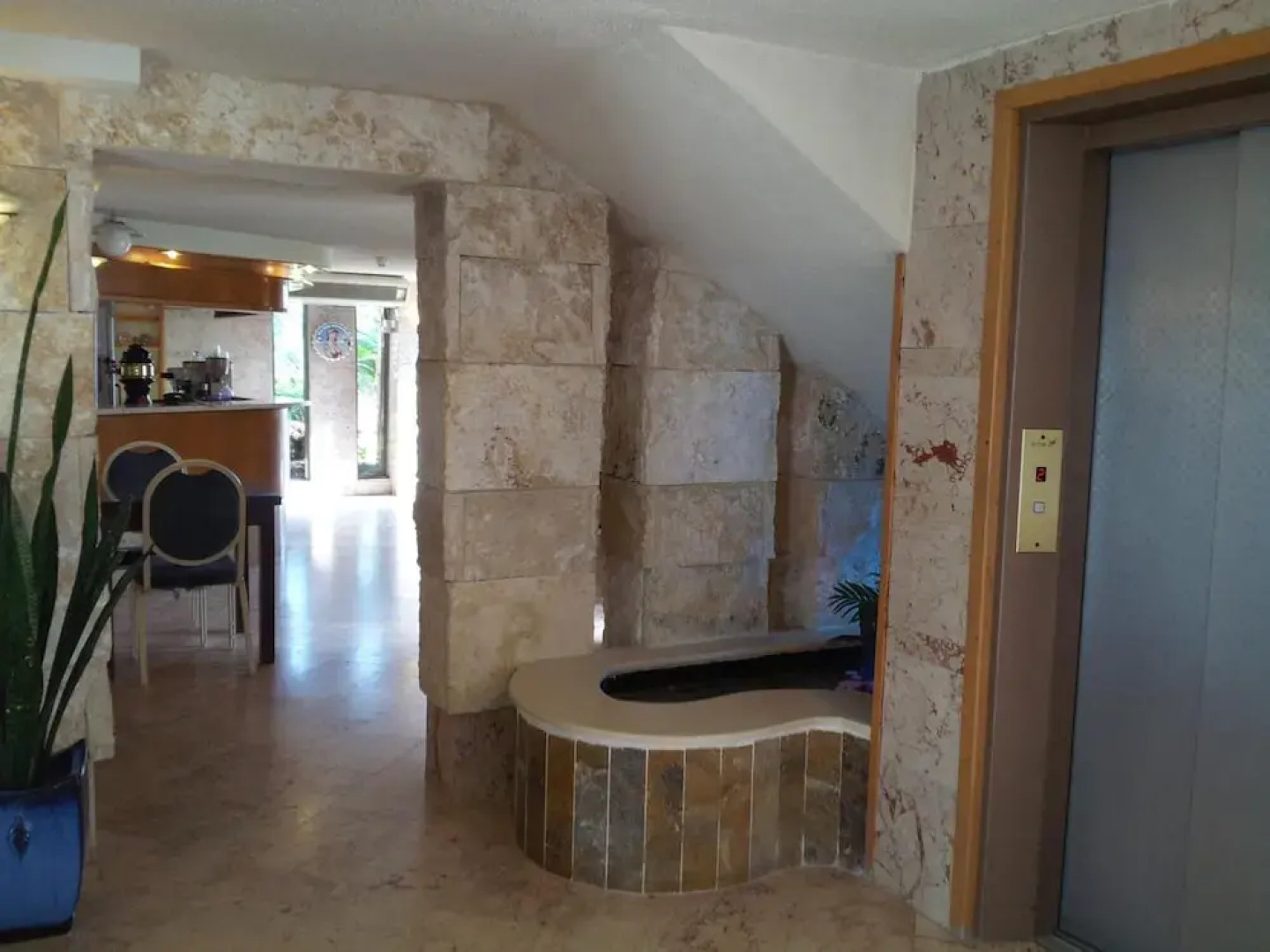 Marom Residence Romema