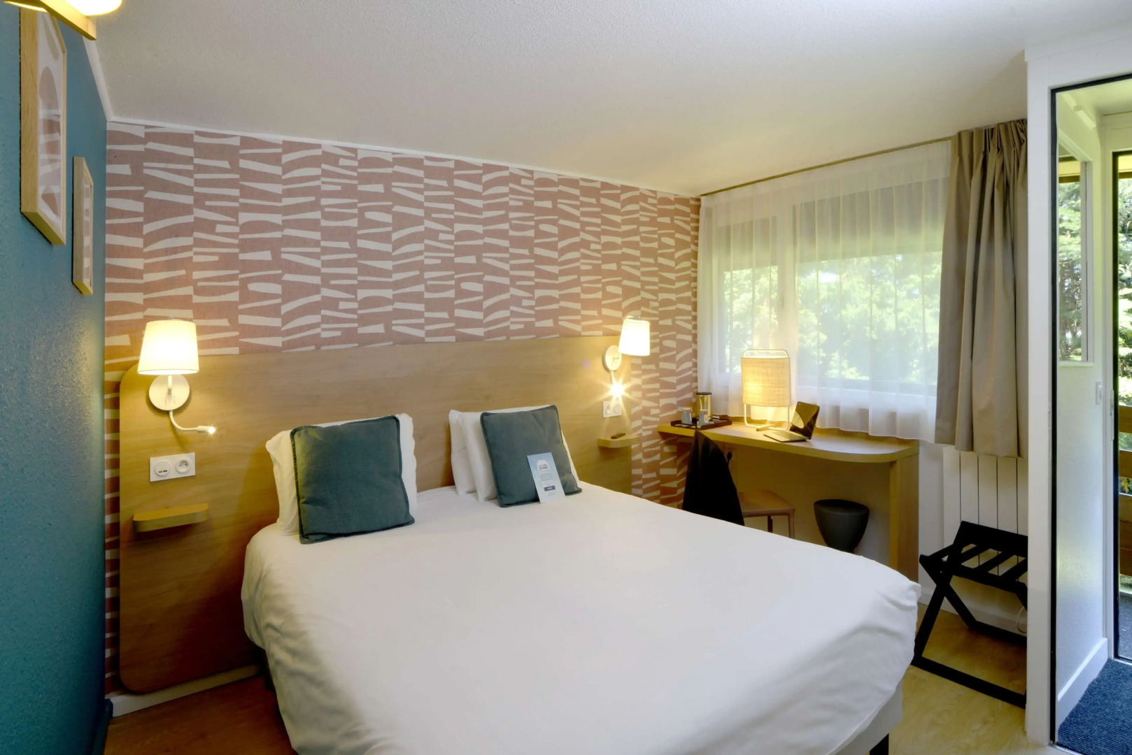 KYRIAD HONFLEUR - La Riviere Saint Sauveur