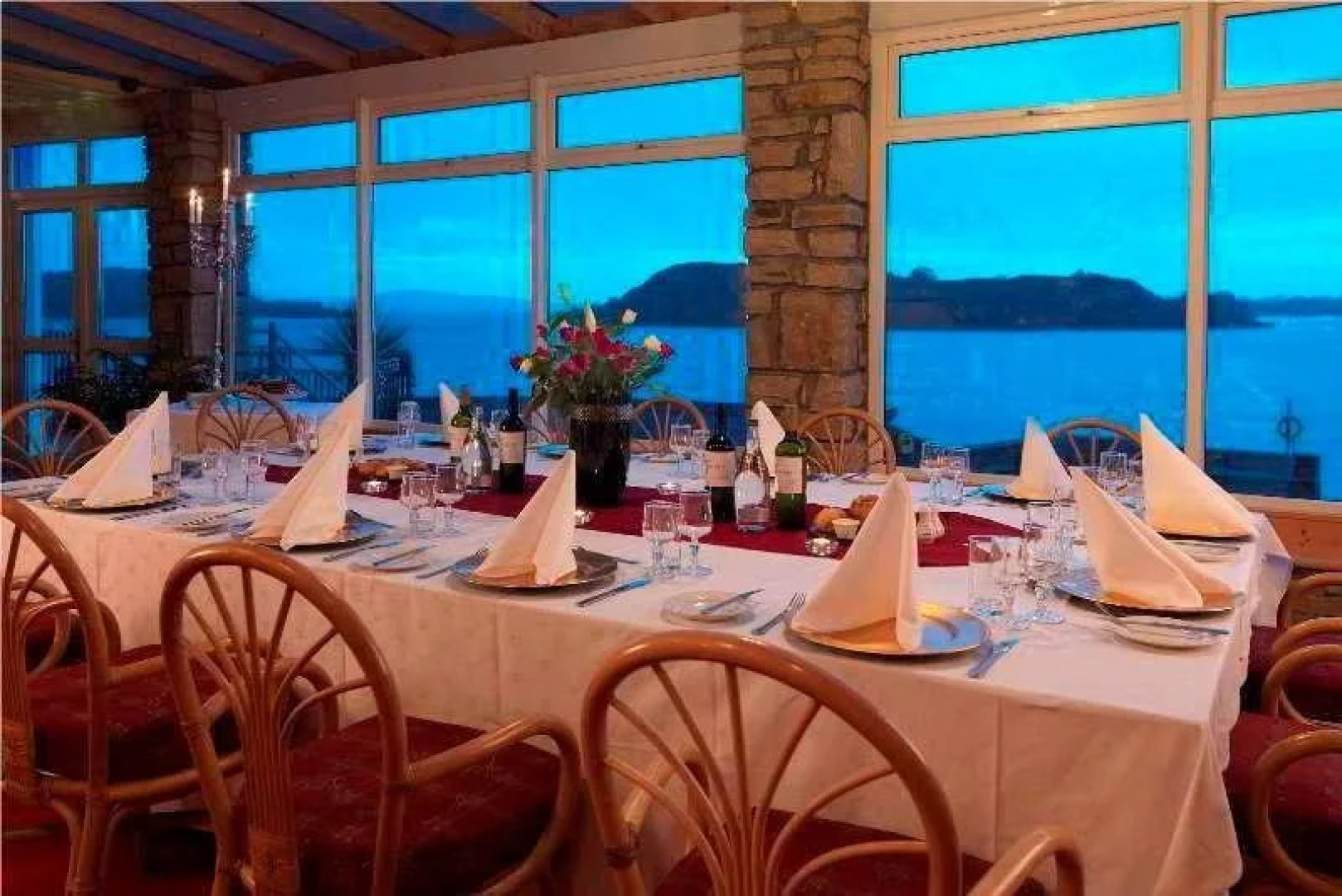 Pontoon Bridge Hotel