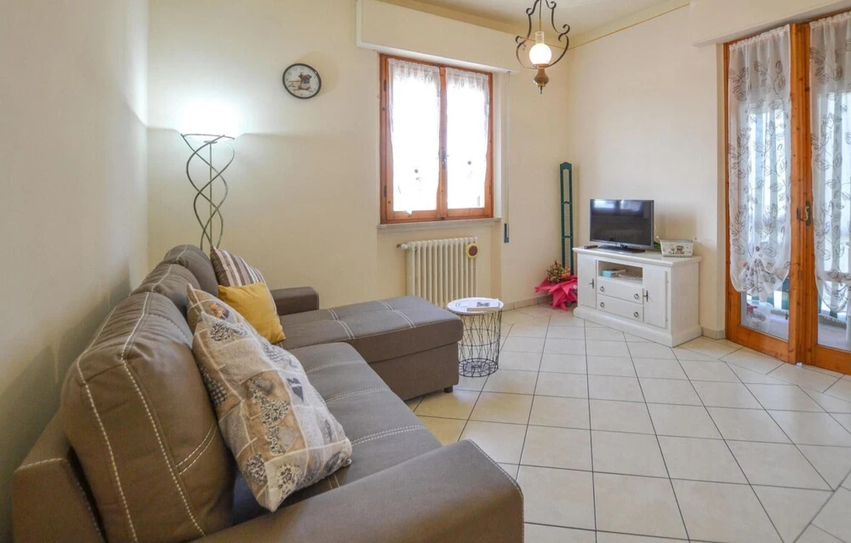 Stunning Apartment in Monte San Savino With 3 Bedrooms, Wifi and Outdoor Swimming Pool