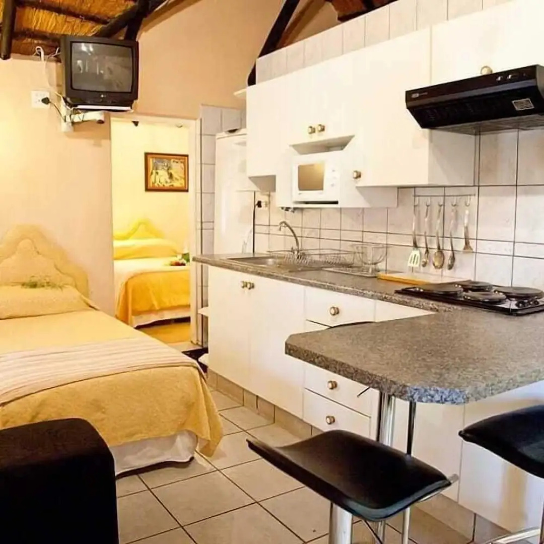 Lalapanzi Hotel & Conference Centre