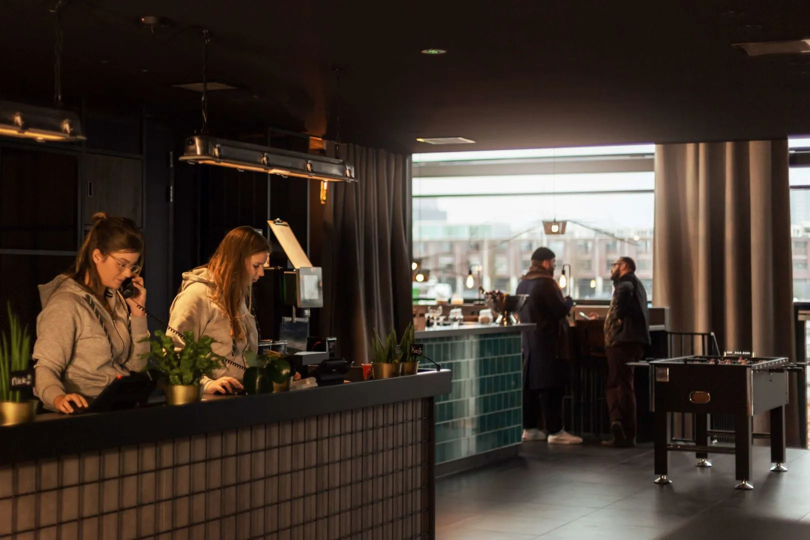 Holiday Inn - the niu, Fender Amsterdam by IHG