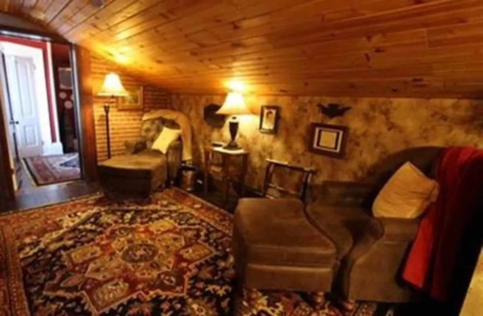 Baert Baron Mansion Bed & Breakfast